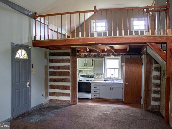 5th image of 204 Herrville Rd