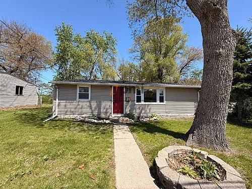 416 Van Buren Ave Photo 1