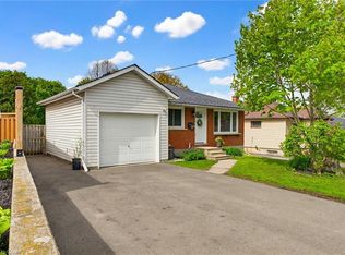 322 Moore St, Cambridge, ON N3H 3A7