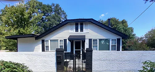 506 Pinckney St Photo 1