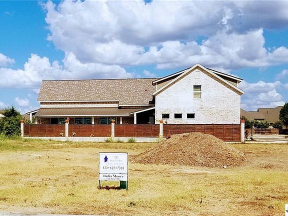 3rd image of 958 Gruene Place Dr