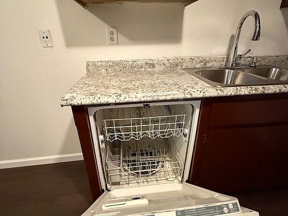 3rd image of 2861 Chelmsford Way #2861