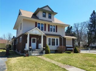 6184 Knickerbocker Rd, Ontario, NY 14519