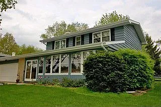 1195 Countryside Dr photo 1