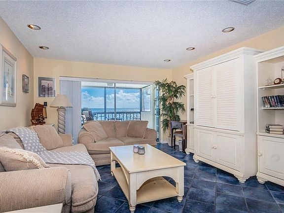4th image of 7300 Sunshine Skyway Ln S APT 209