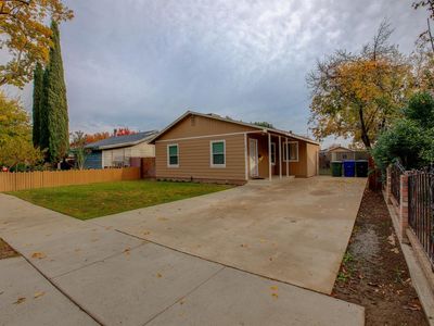 512 S 4th St, Patterson, CA, 95363