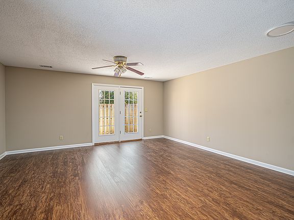5th image of 9832A Whitefield Ave