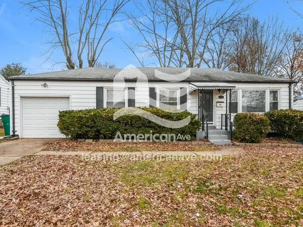 1425 Akron Dr, Saint Louis, MO 63137