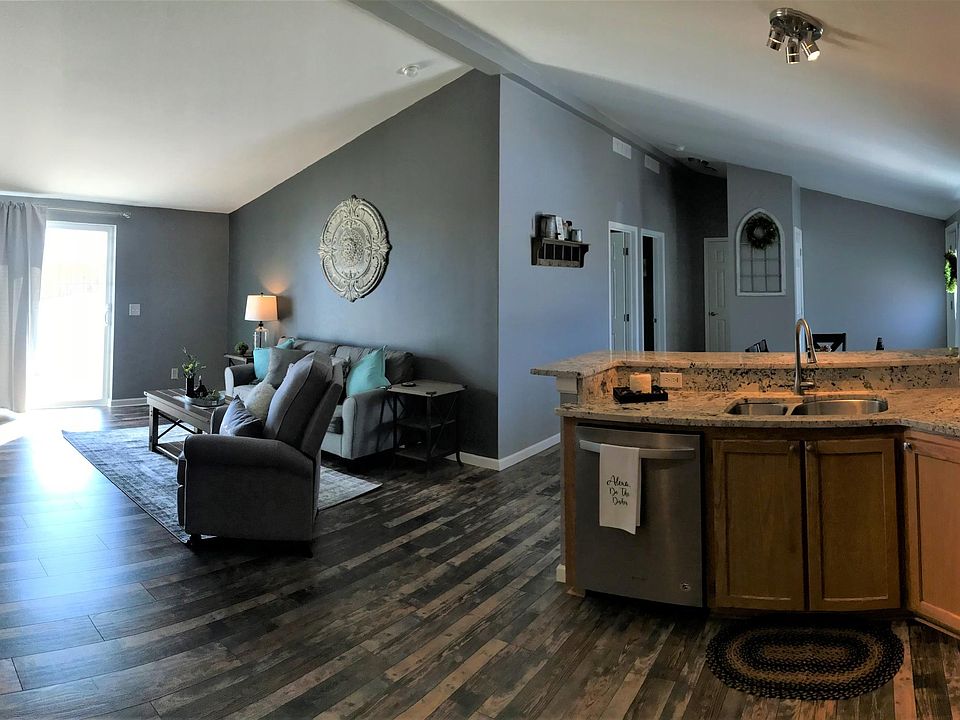 10 Cheyenne Trl Pinedale, WY Zillow