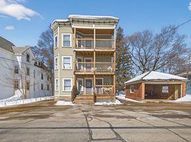 250-252 Prospect St, Manchester, NH