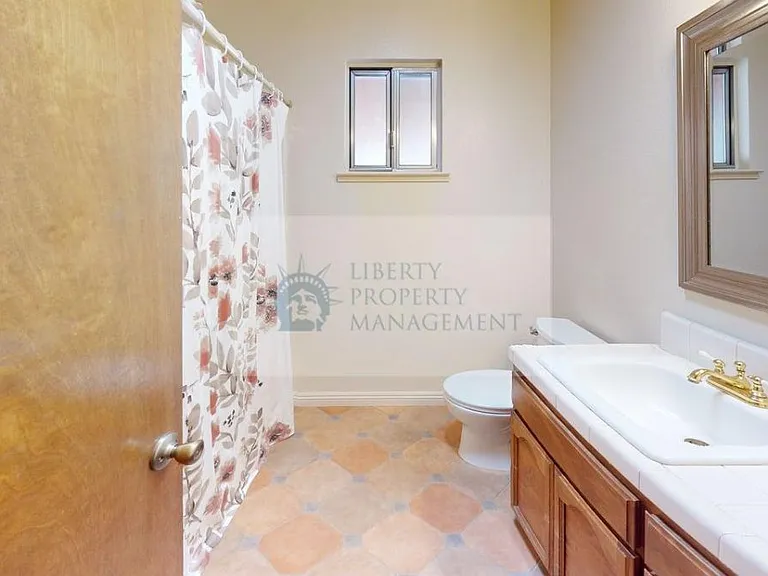 1558 Springcreek Way — Photo 14
