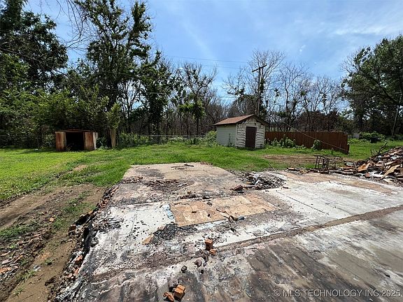 4th image of 134 Birch Dr