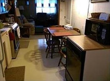 4th image of 761 Teal St