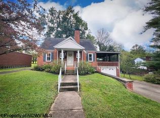 120 Terrace Mnr, Fairmont, WV 26554