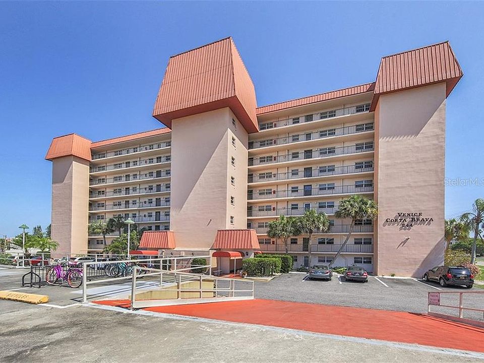 1st image of 244 Saint Augustine Ave APT 601