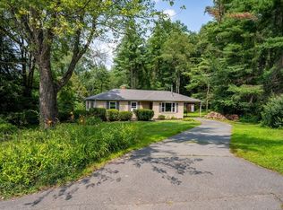 63 Curtis Pl, Amherst, MA 01002