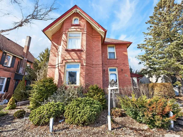 28 Queen St, Innisfil, ON L0L 1L0