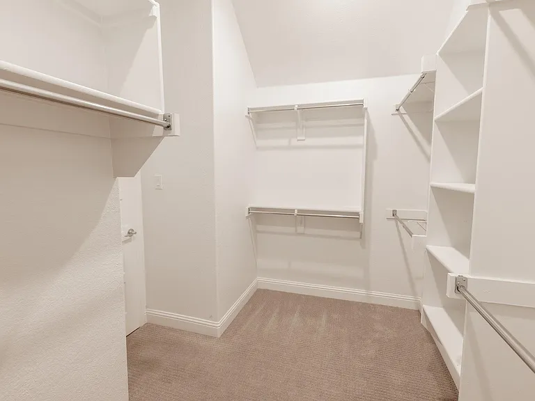 8521 Ottowa Rdg — Photo 31