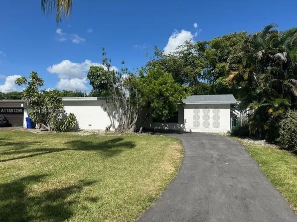 3822 SW 68th Ave, Hollywood, FL 33023