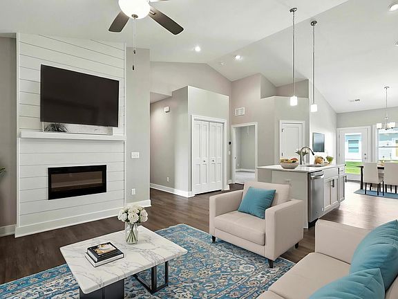 4th image of 141 Beacon Harbor Cir #141