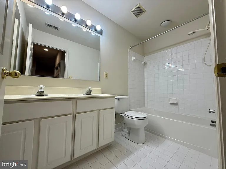 552 Winding Rose Dr — Photo 20