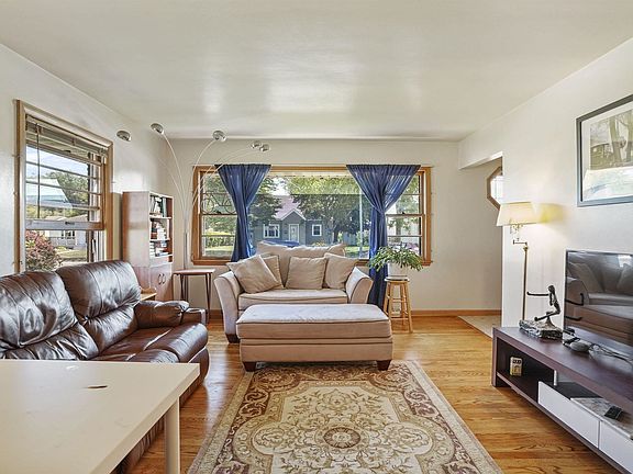 5th image of 316 Menomonee Ave