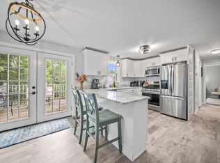 8 Cornerstone Drive, Dover, NH 03820