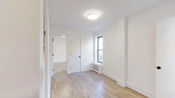 Rented by Keller Williams NYC | media 25