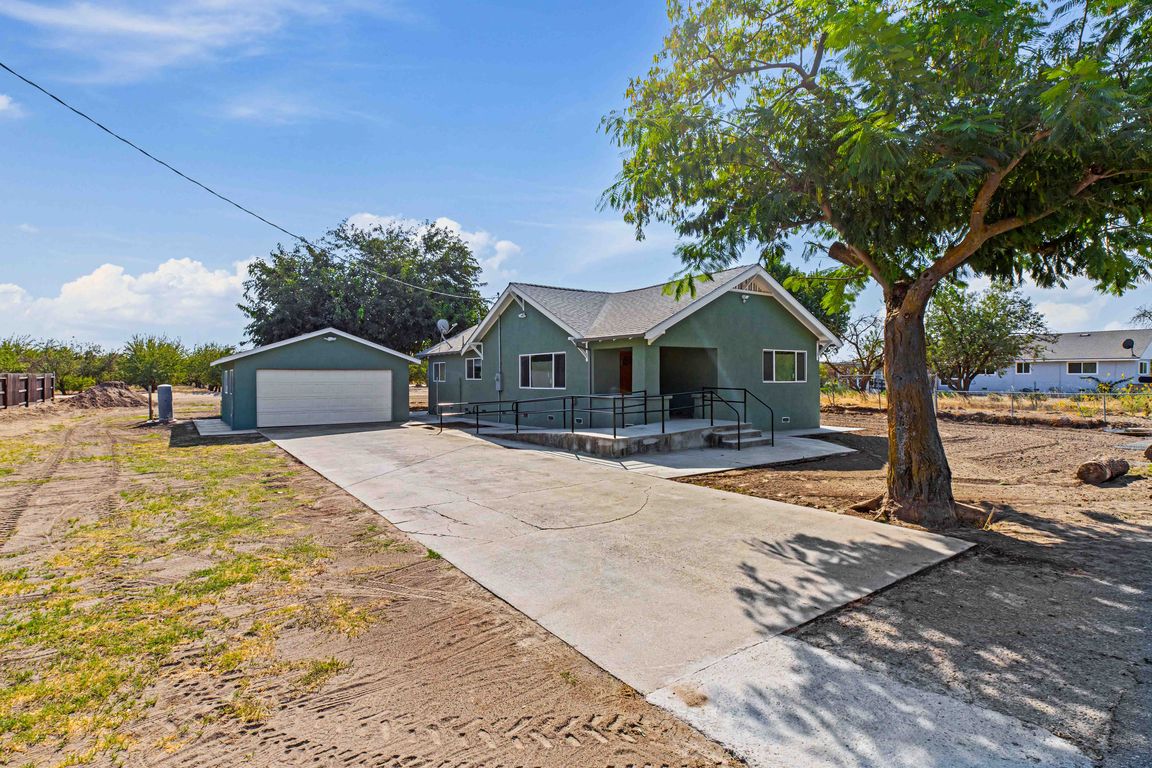 next background image