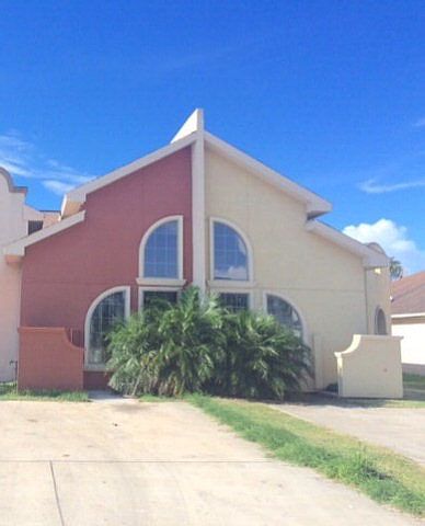 1st image of 1517 New Orleans Cir