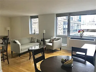 Rented by R New York