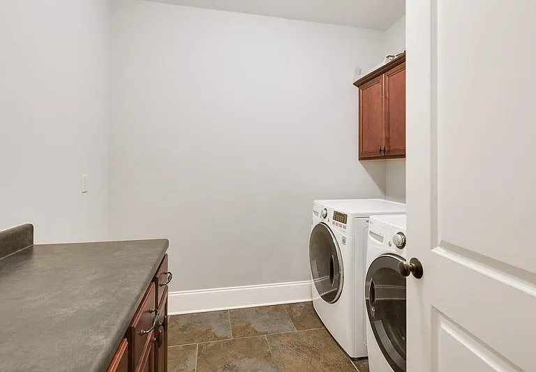 10227 Matwood Oak Dr — Photo 18