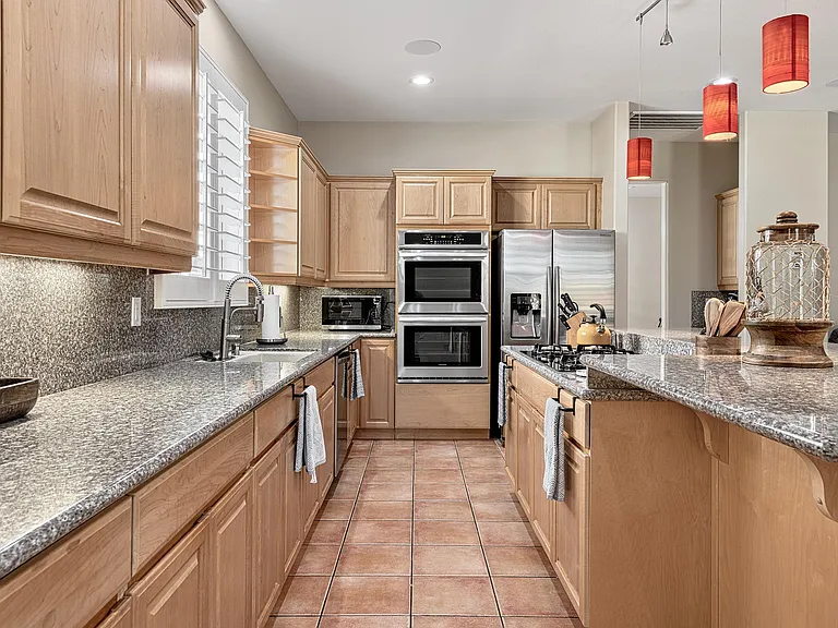 40729 Palm Ct — Photo 10