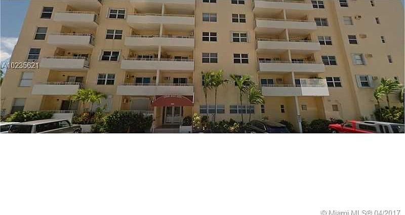 1st image of 2900 Banyan St APT 208