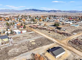 309 W Spruce Ave, Fairfield, ID 83327