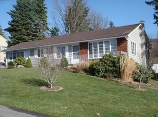 810 Jane Ln #L-7, Clarks Summit, PA 18411
