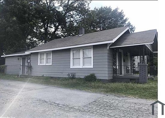 1st image of 114 W 18th St