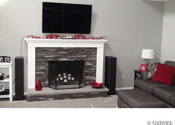 5th image of 32 Old Country Ln