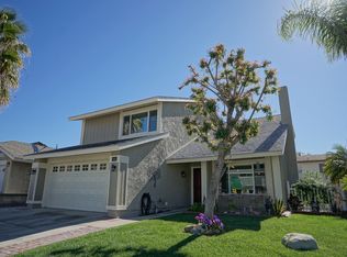 27576 Saffron Ln, Santa Clarita, CA 91350