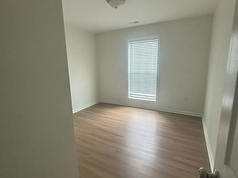 3943 Winchester Rd — Photo 14