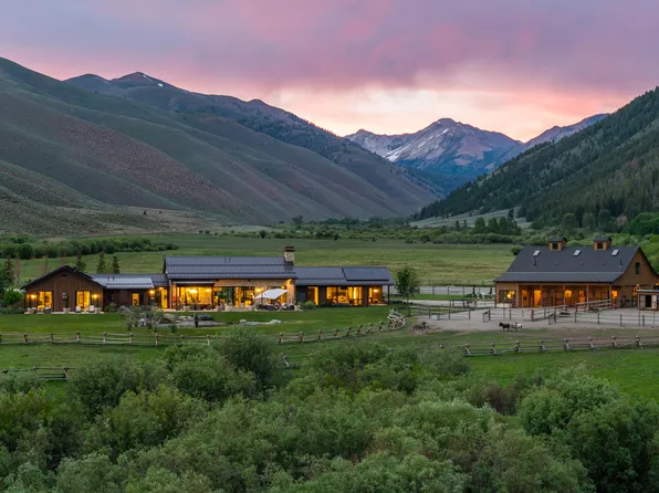 708 East Fork Rd, Hailey, ID 83333