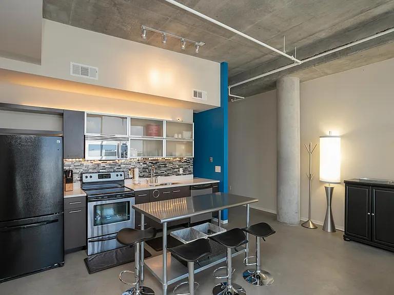2115 Yeaman Pl #634 — Photo 31