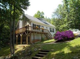 6524 Medlock Rd, Gainesville, GA 30506