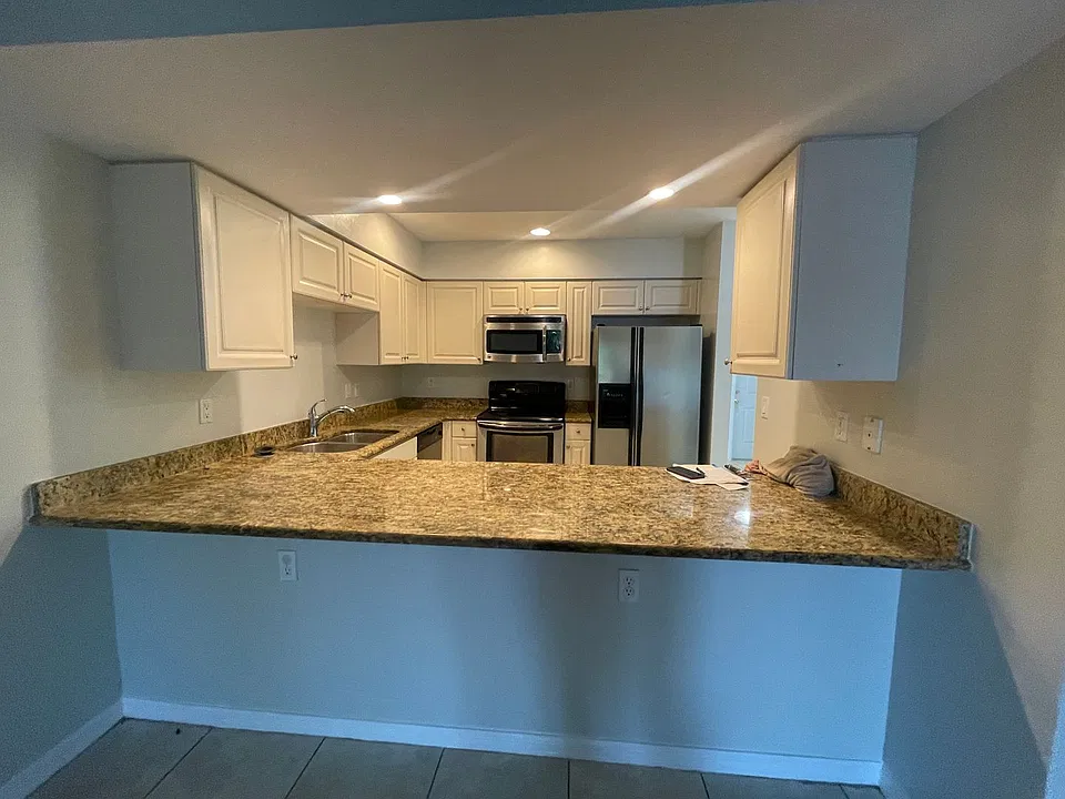 3430 Santa Barbara Blvd #1