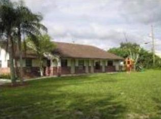 5600 NW 76th Pl, Pompano Beach, FL 33073