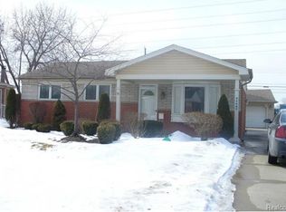 31687 Stricker Dr, Warren, MI 48088