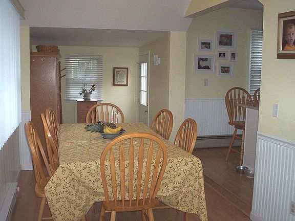 3rd image of 1 Sanford Ave