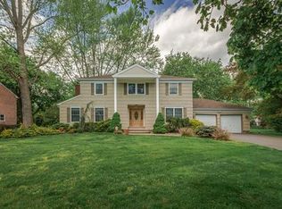 9 Independence Dr, East Brunswick, NJ 08816