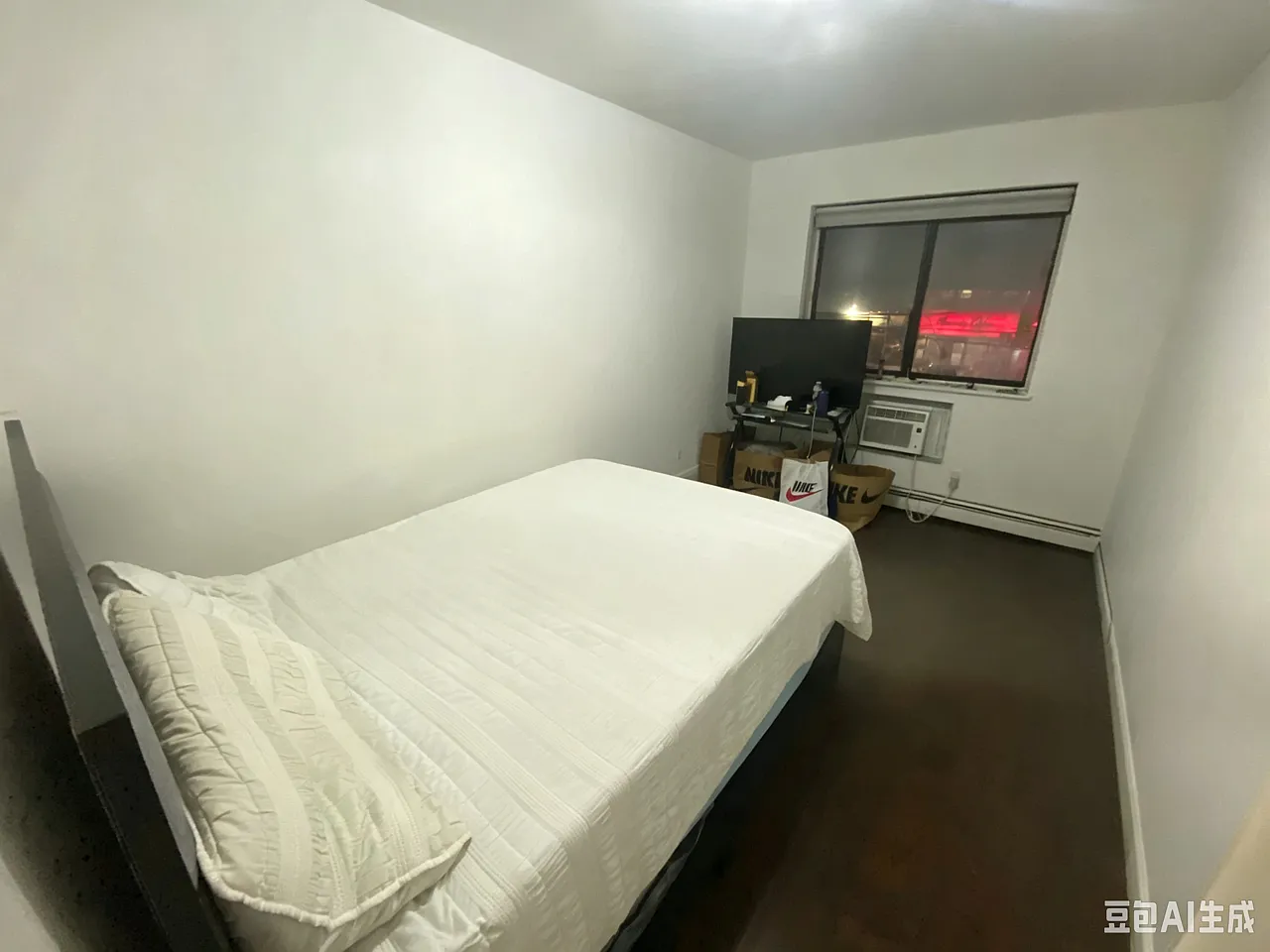 2 bed, 850 sqft, $2,400 — Photo 4