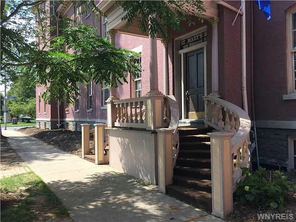 1st image of 125 Edward St APT 3K